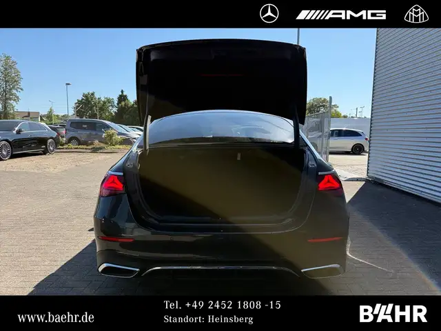 Mercedes-Benz E-Class view 15