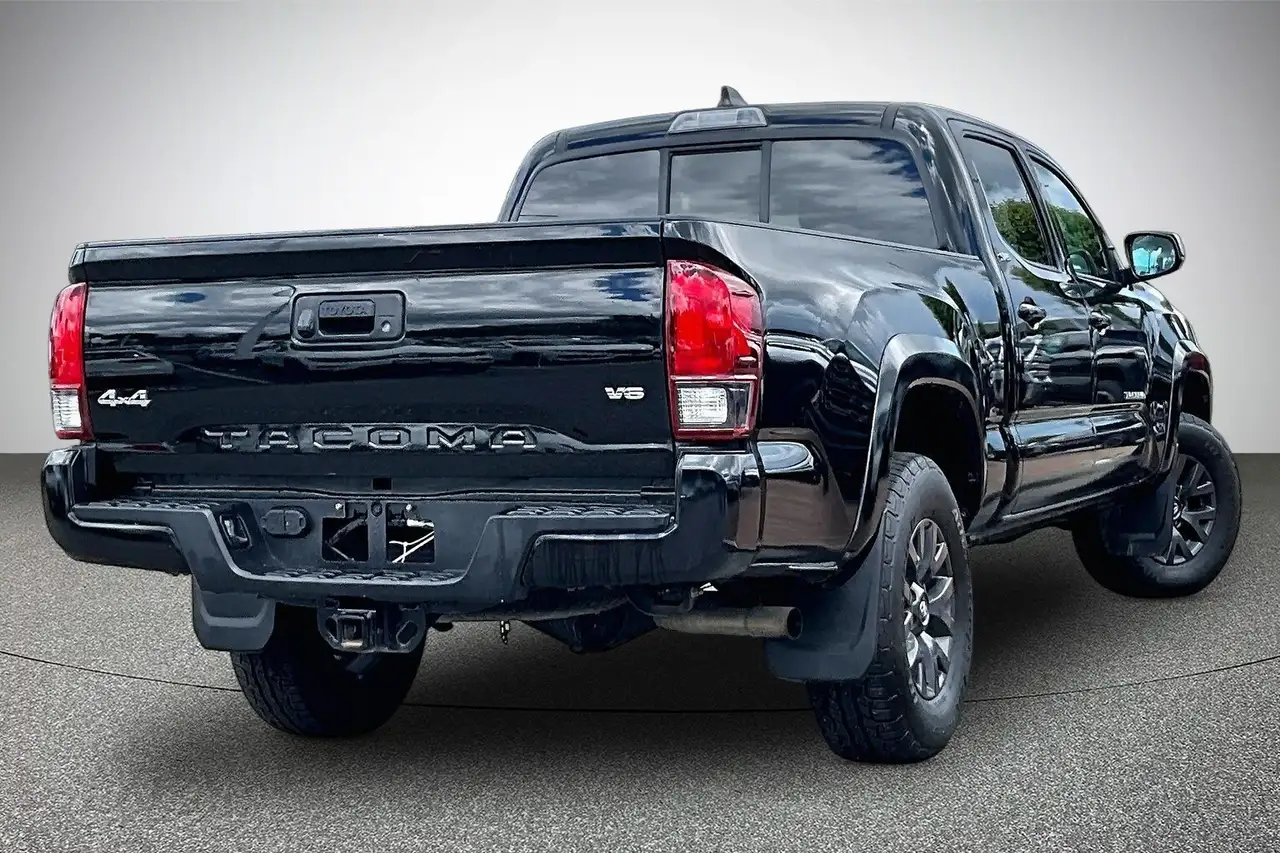 Toyota Tacoma снимка Toyota Tacoma