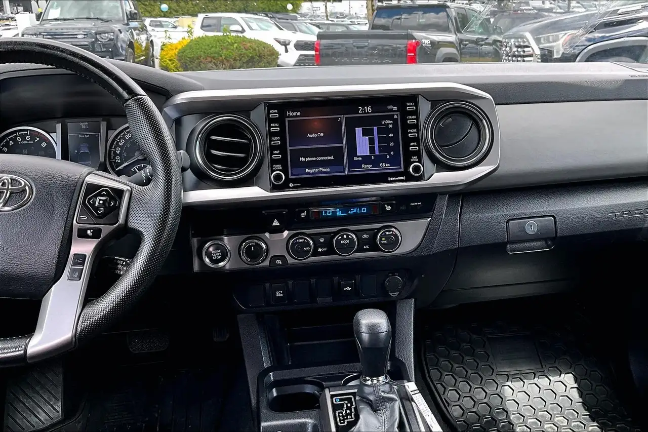 Toyota Tacoma снимка Toyota Tacoma