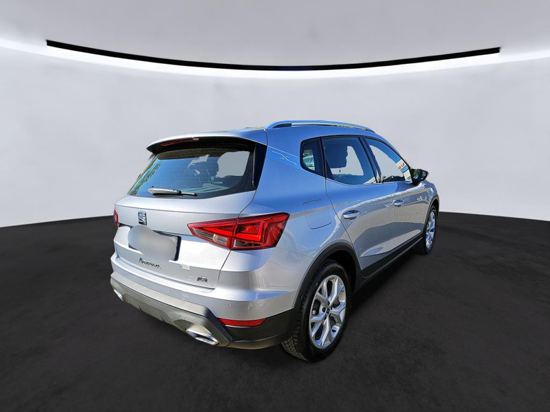 SEAT Arona 1.0 TSI FR PDC KAMERA NAVI FACEL. LED — photo 4