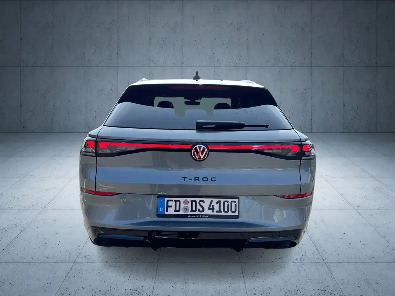 Volkswagen T-Roc R-Line 1.5 eTSI AHK/Matrix/Nav/360/DCC/HuD 4