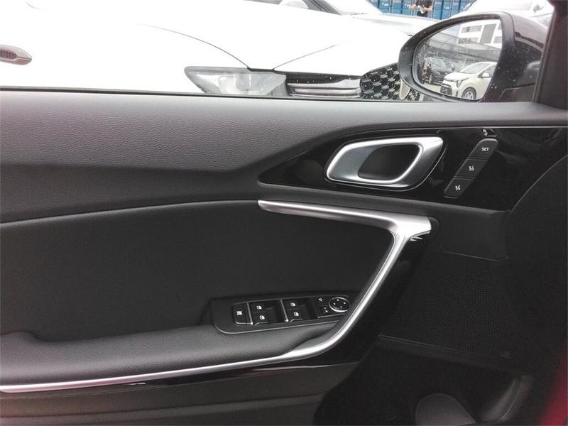 Kia ProCeed / pro_cee'd pro ceed 1,5 TGDI 48V GPF GT-Line DCT — photo 8