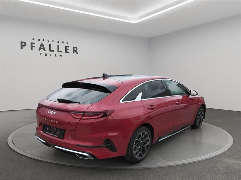 Kia ProCeed / pro_cee'd pro ceed 1,5 TGDI 48V GPF GT-Line DCT — photo 2