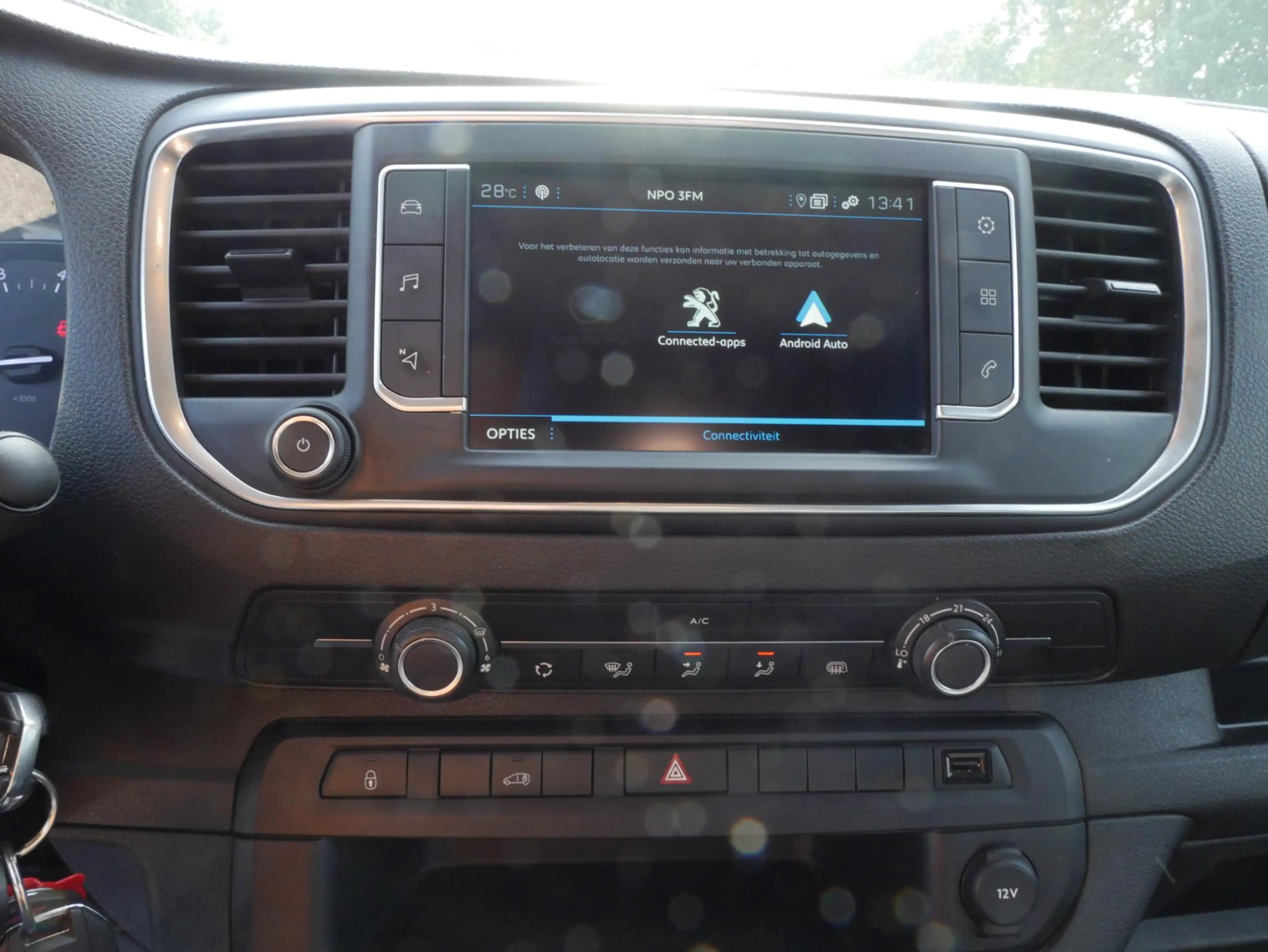 Peugeot Expert 2.0 BlueHDI 145PK L3 Airco Camera Trekhaak Cruise — photo 17
