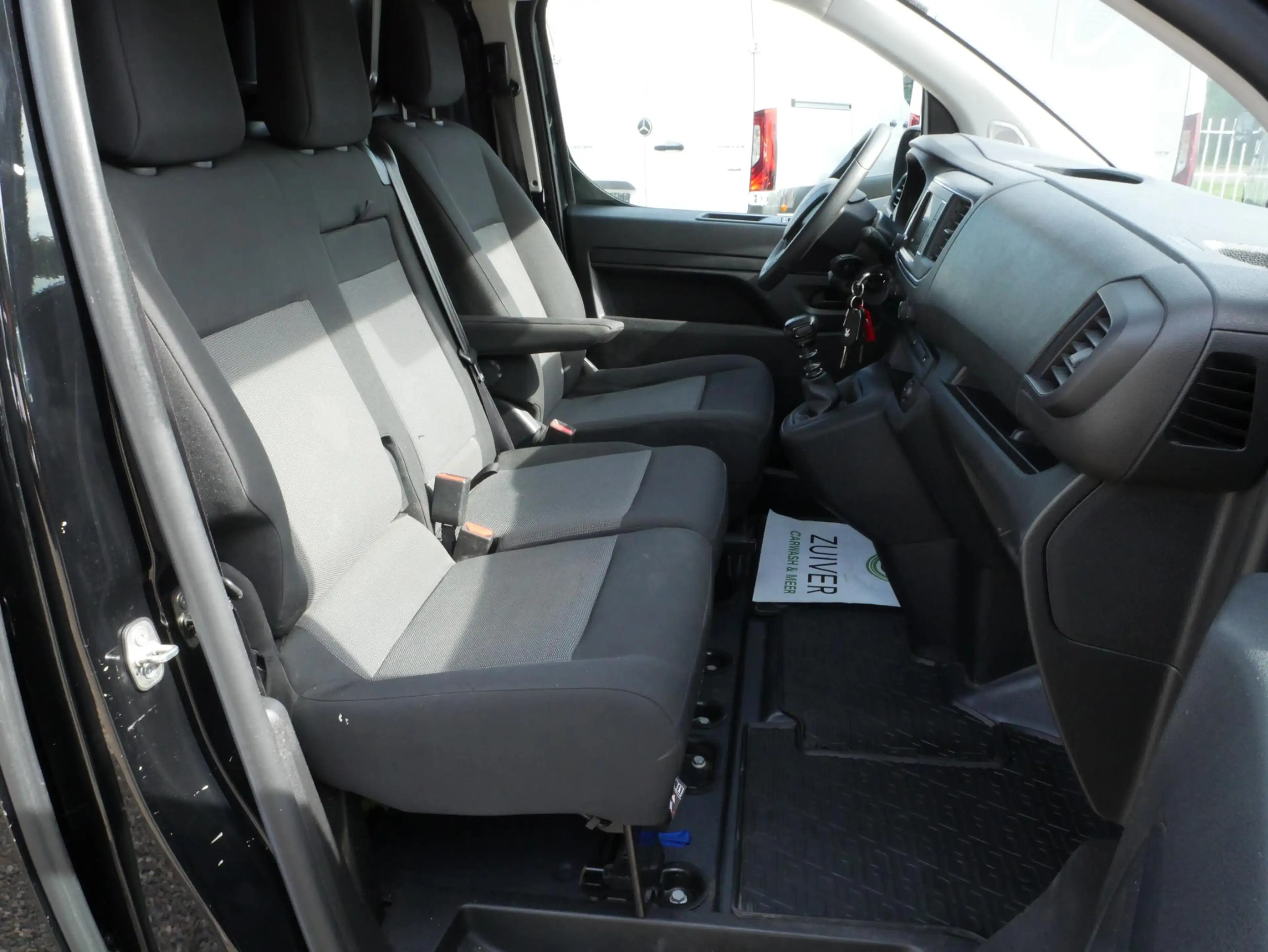 Peugeot Expert 2.0 BlueHDI 145PK L3 Airco Camera Trekhaak Cruise — photo 13