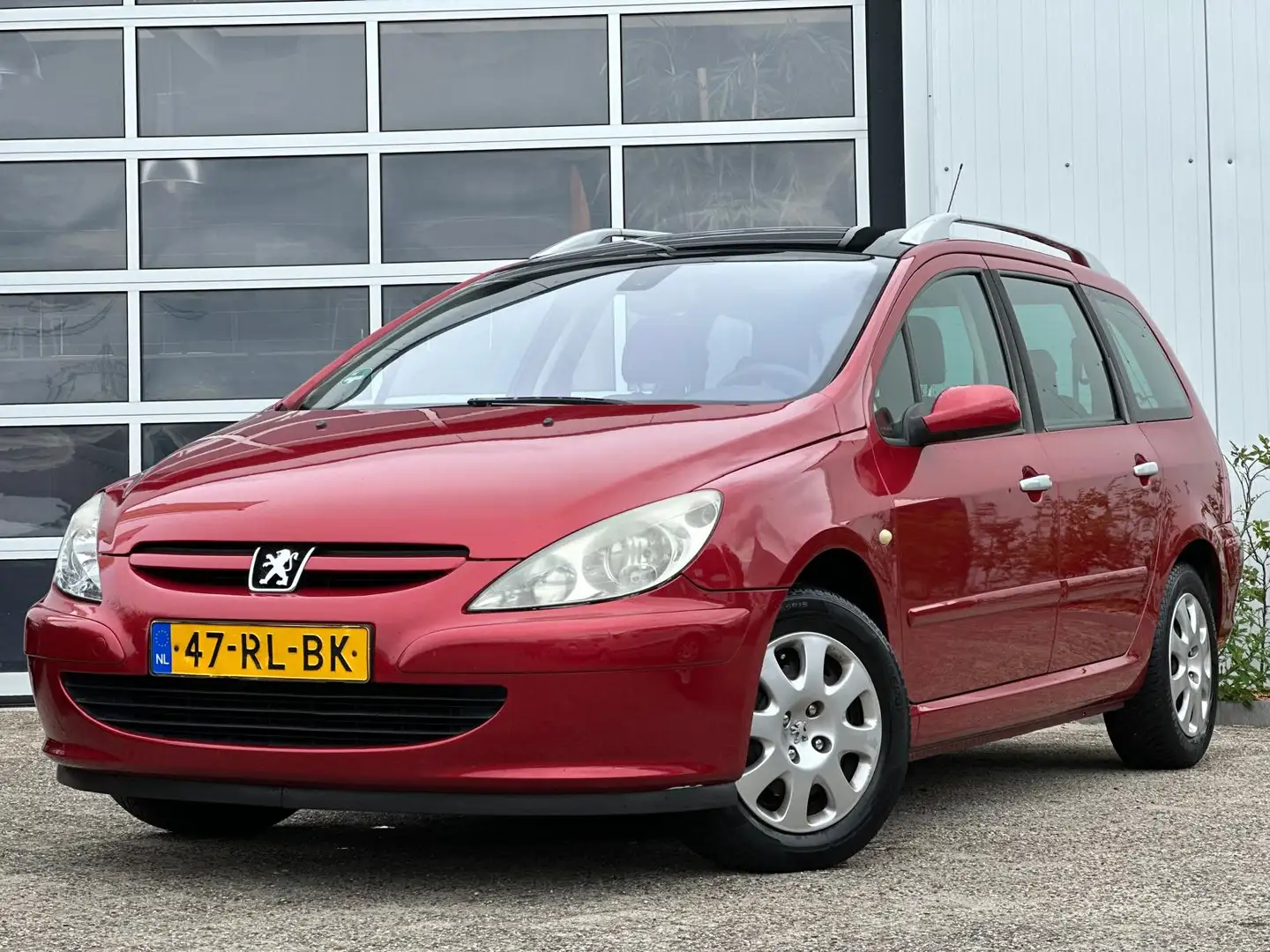 Peugeot 307 SW 1.6 16V Premium 110PK | Nieuwe APK | Armsteun | Rouge - 1