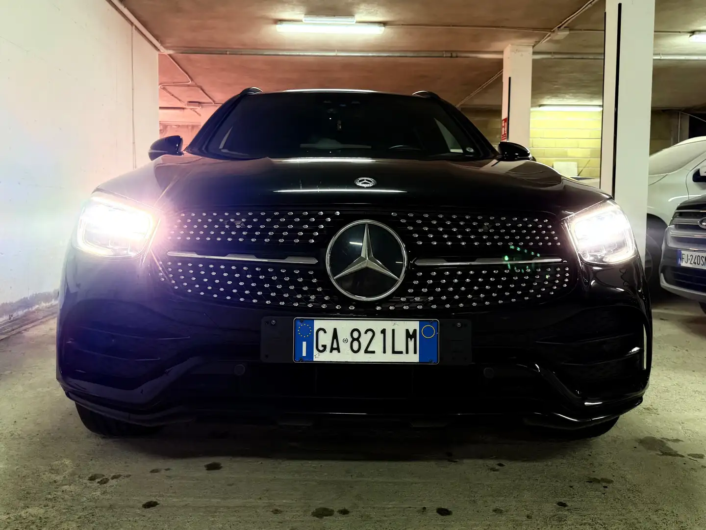 Mercedes-Benz GLC 220 GLC - X253 2019 d Premium Plus 4matic auto Schwarz - 1