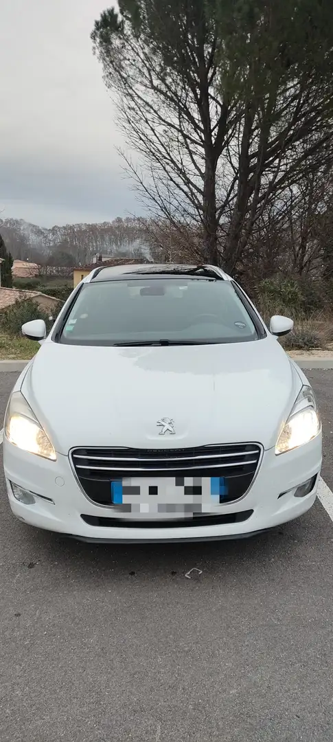 Peugeot 508 SW 1.6 HDi 112ch FAP BVM5 Active Blanc - 1