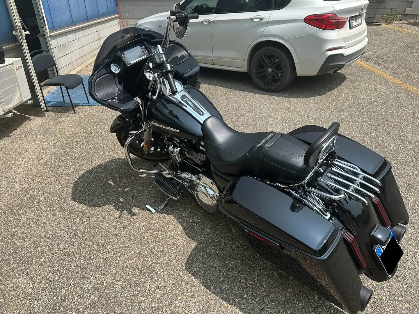 Harley-Davidson Road Glide Fekete - 1