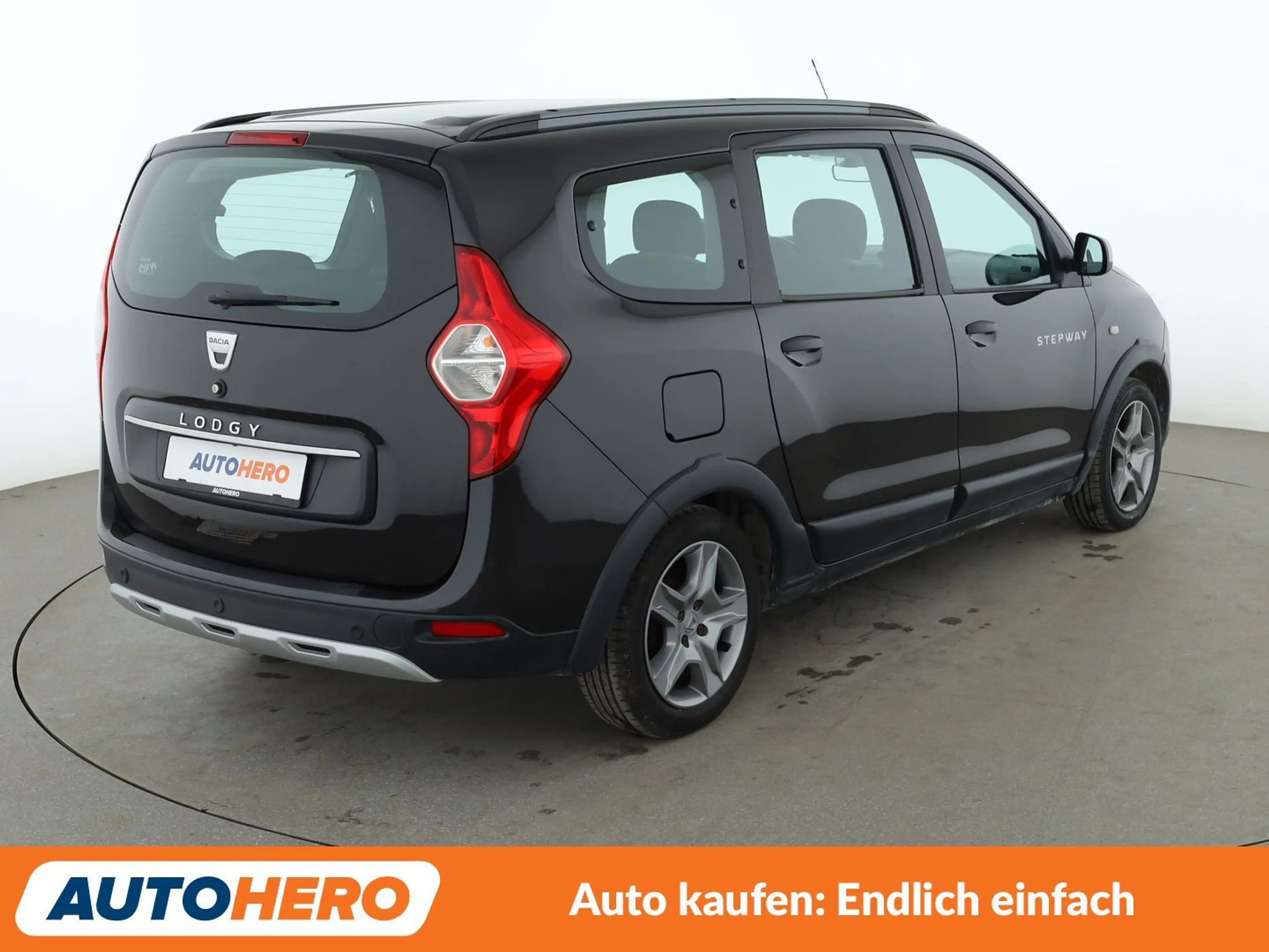 Dacia Lodgy 1.6 SCe Stepway*7-SITZER*NAVI*CAM*PDC*SHZ* — photo 6