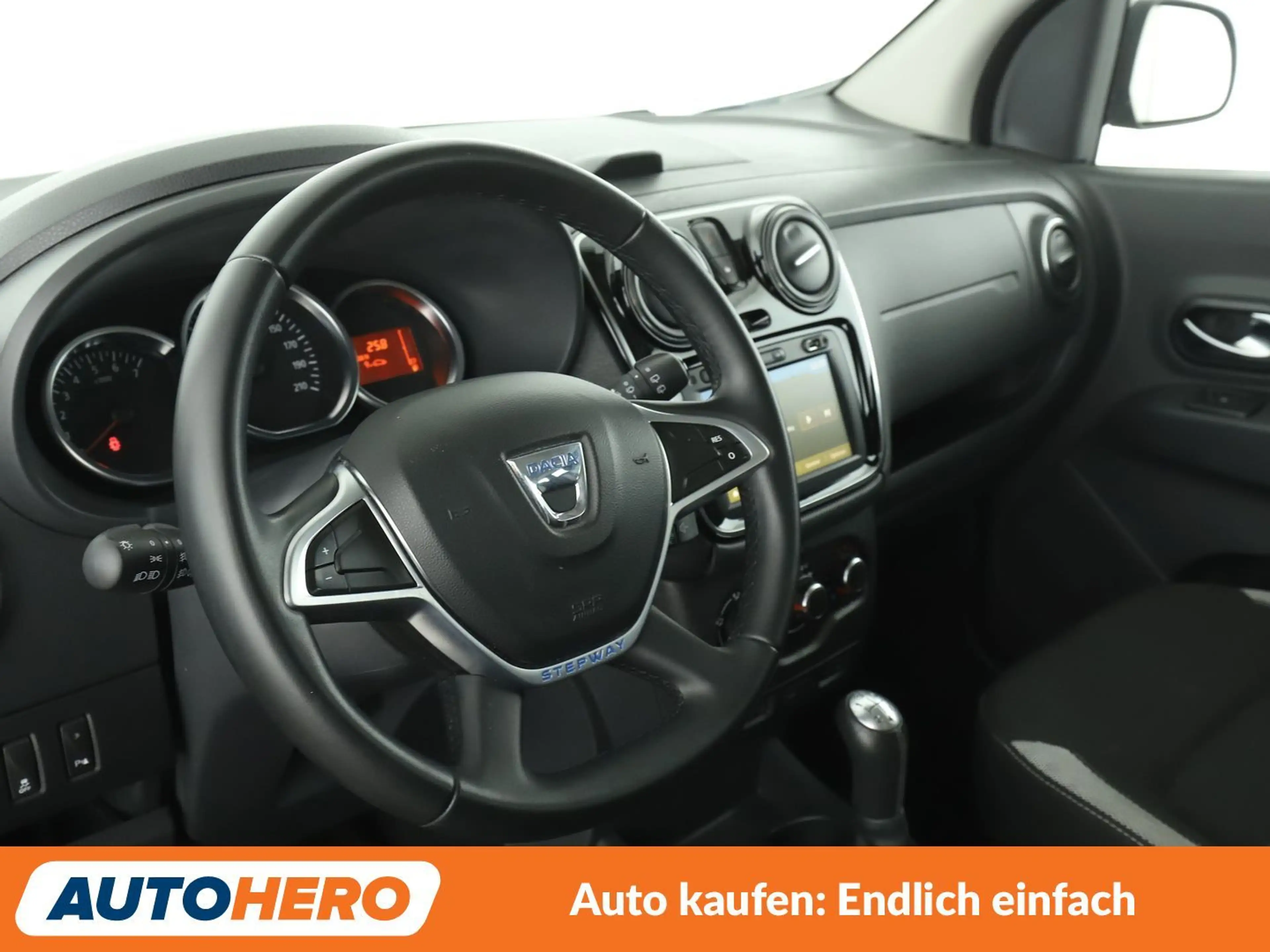 Dacia Lodgy 1.6 SCe Stepway*7-SITZER*NAVI*CAM*PDC*SHZ* — photo 15