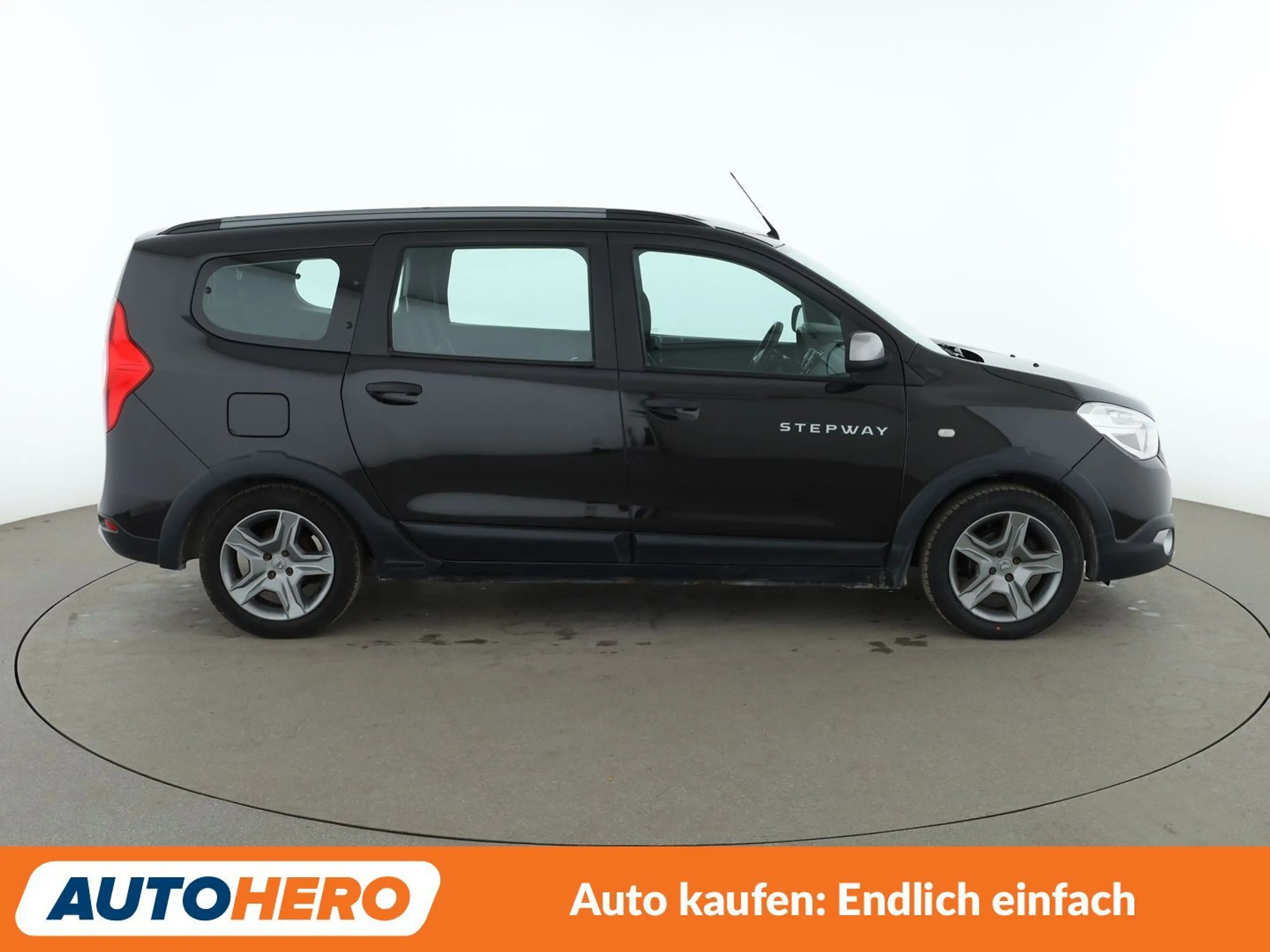 Dacia Lodgy 1.6 SCe Stepway*7-SITZER*NAVI*CAM*PDC*SHZ* — photo 7