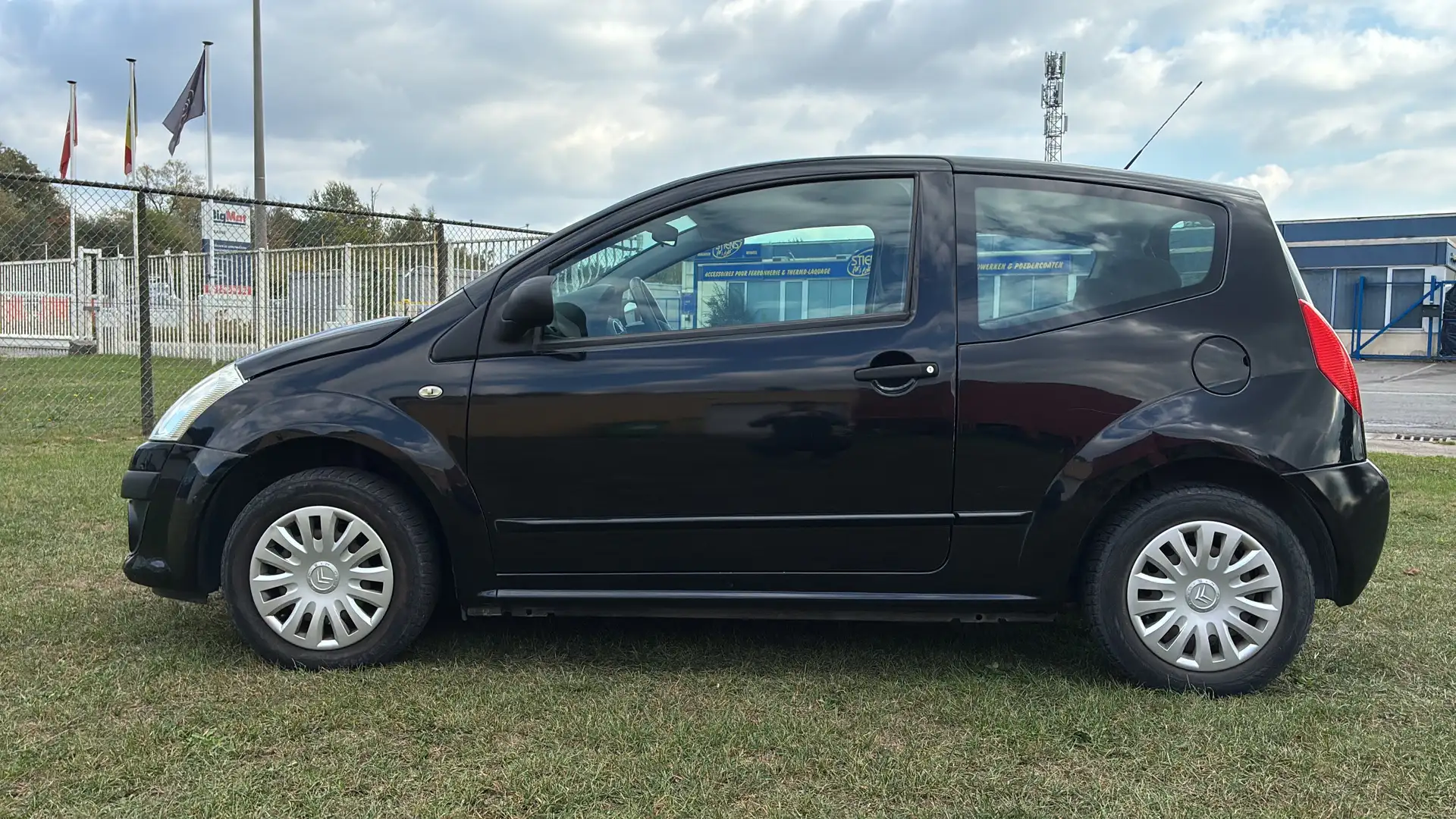 Citroen C2 C2 1.1 VTR Zwart - 2
