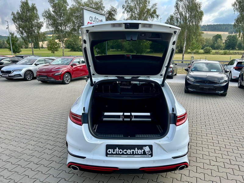 Kia ProCeed / pro_cee'd ProCeed GT°1. Hand°LED°Kamera°Leder°Memory° — photo 9