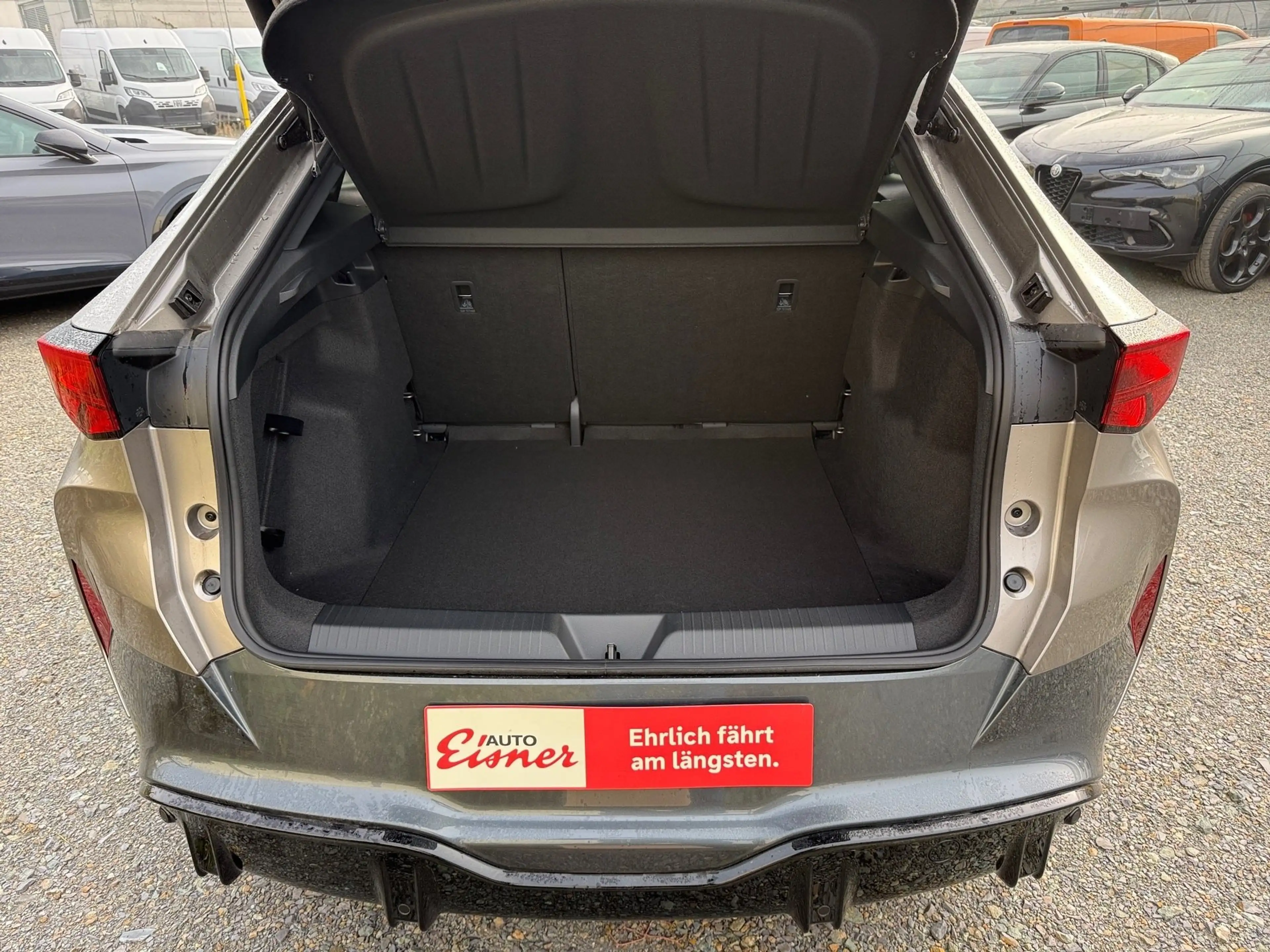 CUPRA Tavascan VZ 4Drive 250kW/340PS Fernlichtass. — photo 13