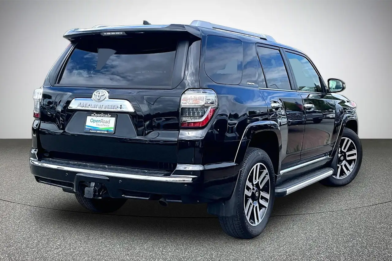 Toyota 4-Runner снимка Toyota 4-Runner