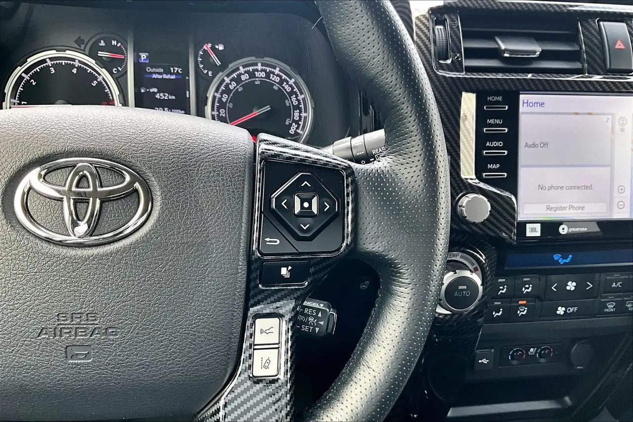 Toyota 4-Runner снимка Toyota 4-Runner