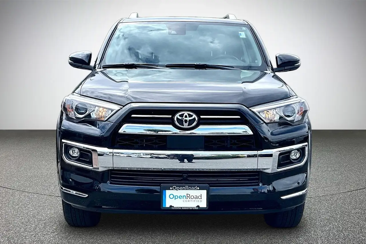 Toyota 4-Runner снимка Toyota 4-Runner