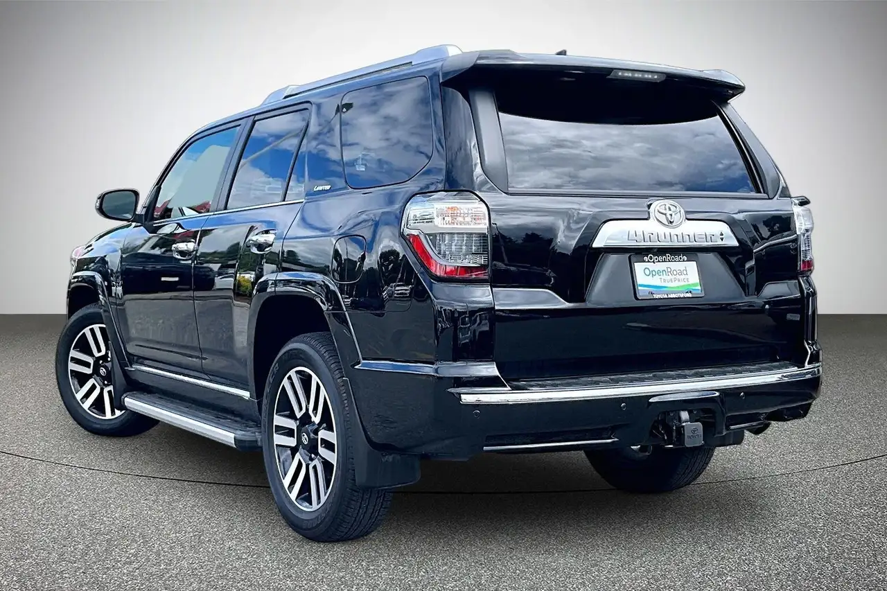 Toyota 4-Runner снимка Toyota 4-Runner