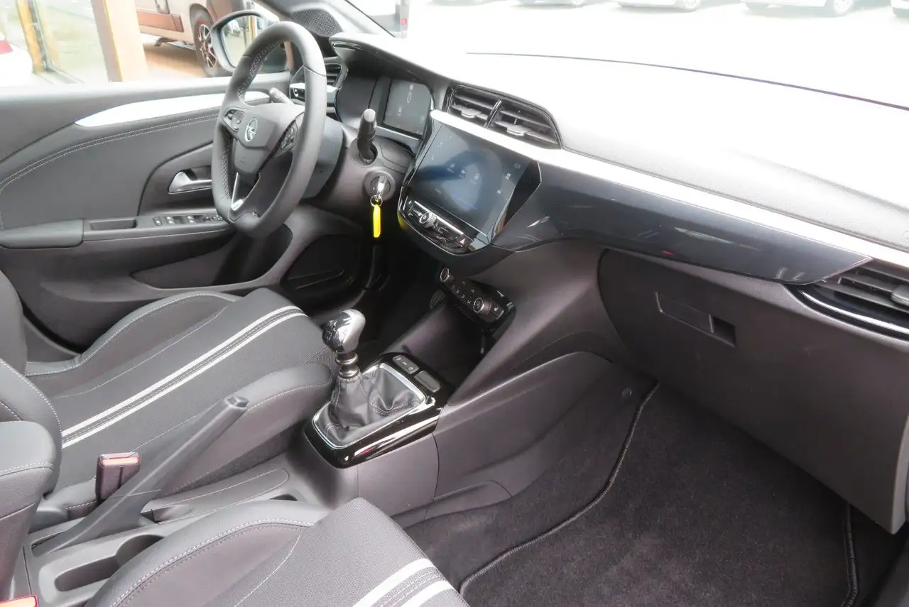 Opel Corsa F 1.2 GS 100PS *Kamera,Sitzheiz.* 16