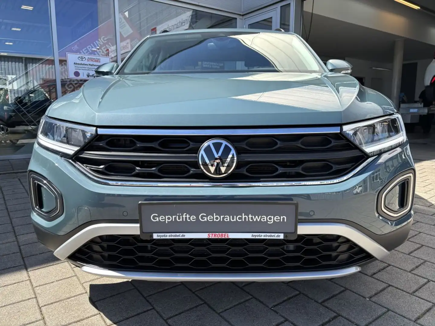 Volkswagen T-Roc 1.0 TSI Life Blau - 2