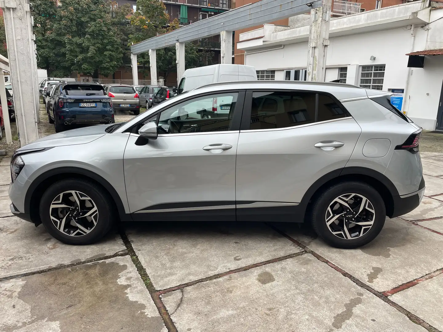 Kia Sportage 1.6 tgdi mhev Business Zilver - 2