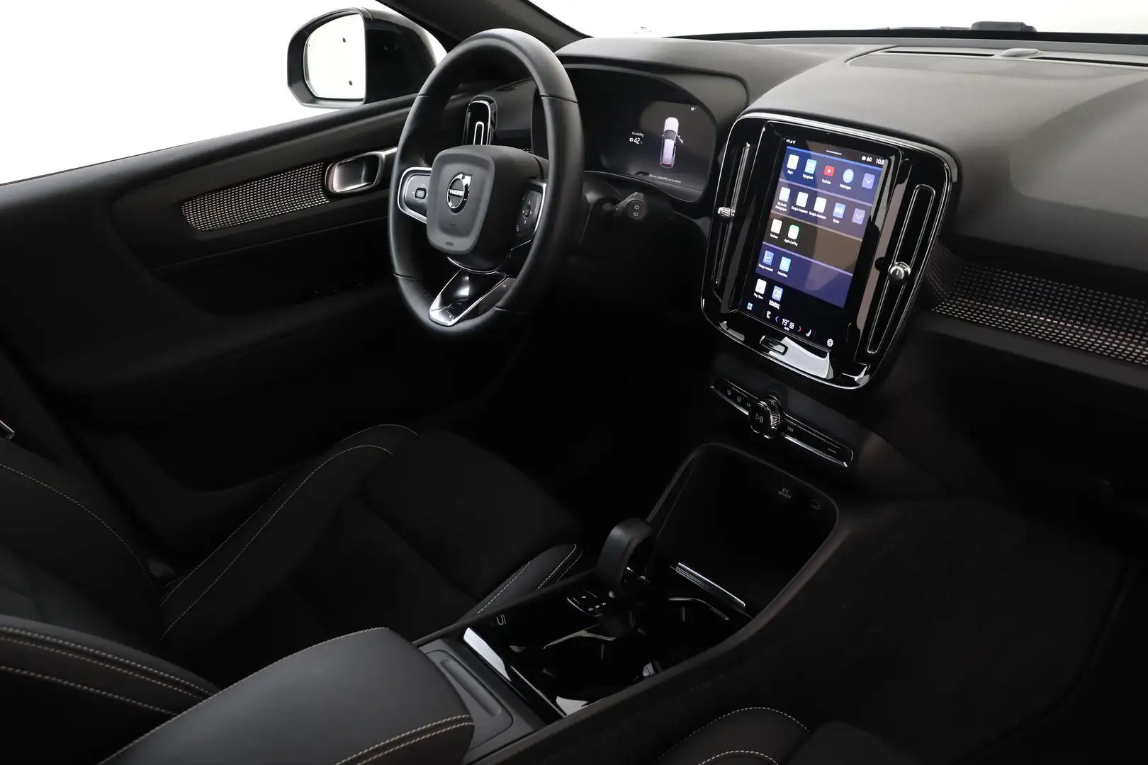 Volvo XC40 RECHARGE PLUS -WARMTEPOMP|ADAP.CRUISE|BLIS|KEY-LES Zwart - 2