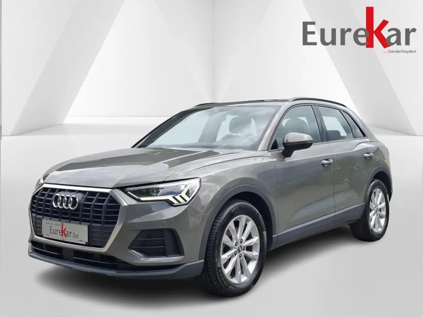 Audi Q3 1.5 TFSI S-TRONIC Grijs - 1