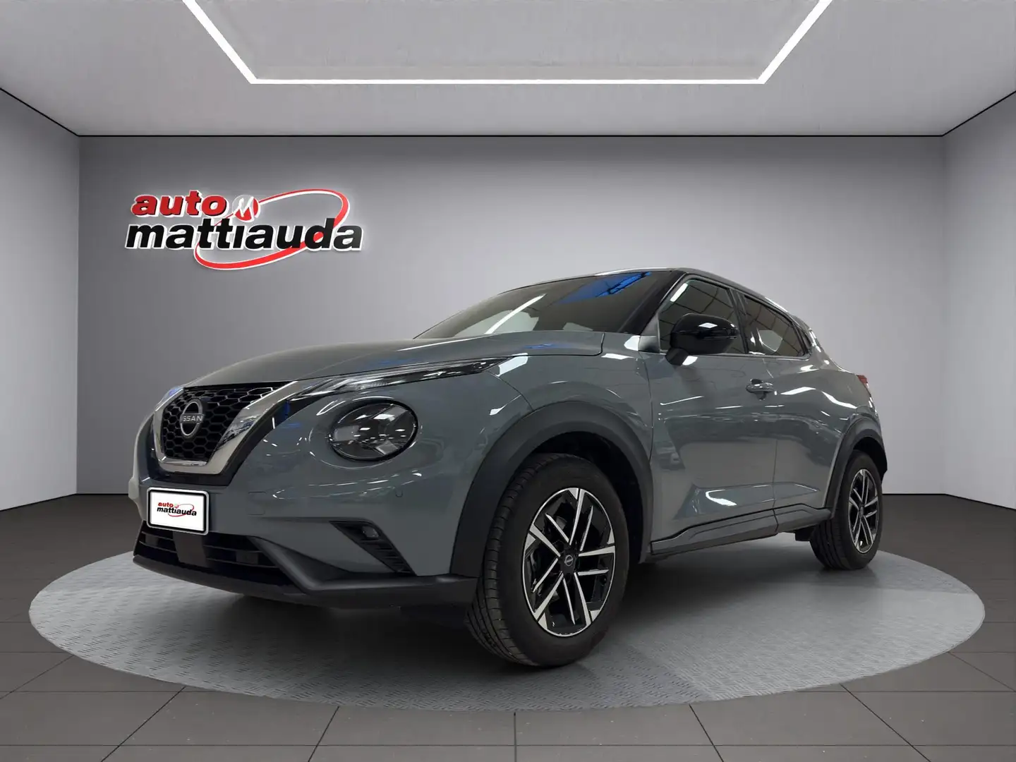 Nissan Juke Juke 1.0 dig-t N-Connecta 114cv Grau - 1