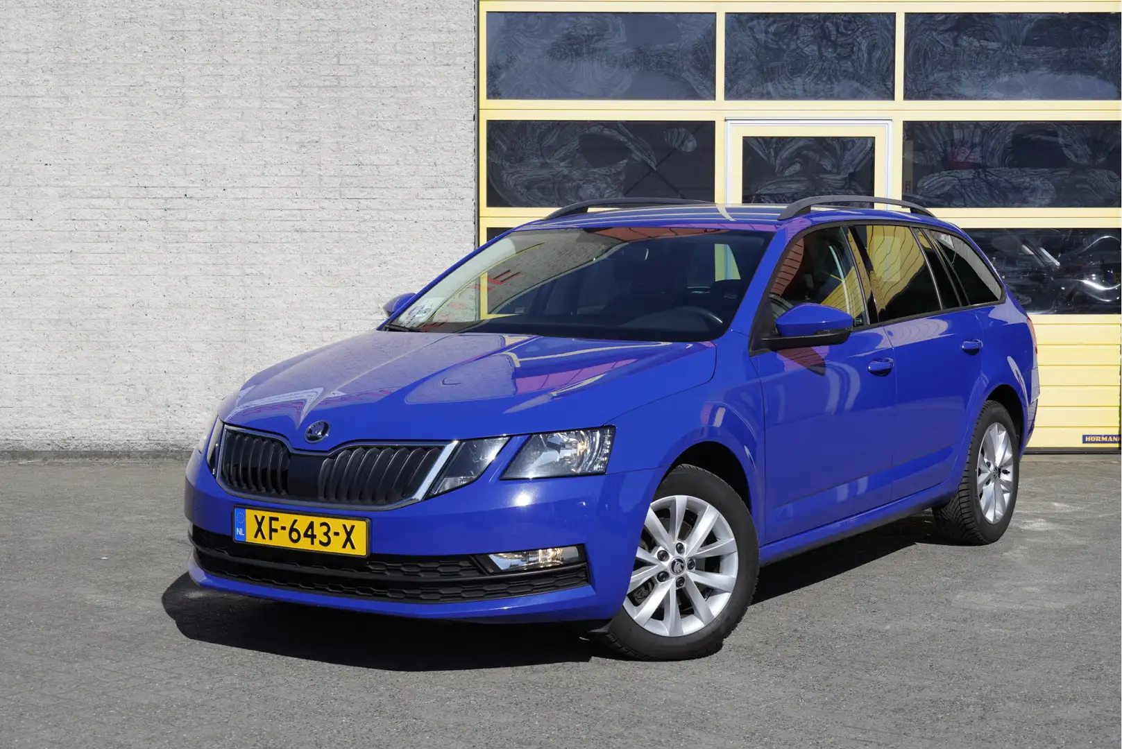 Skoda Octavia Combi 1.0 TSI Ambition Business BJ2019 Lmv 16" | L Azul - 1