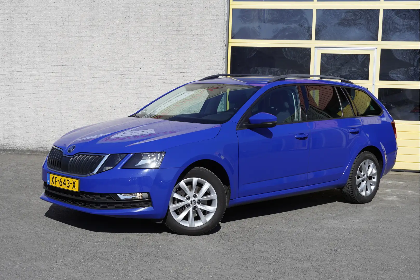 Skoda Octavia Combi 1.0 TSI Ambition Business BJ2019 Lmv 16" | L Azul - 2