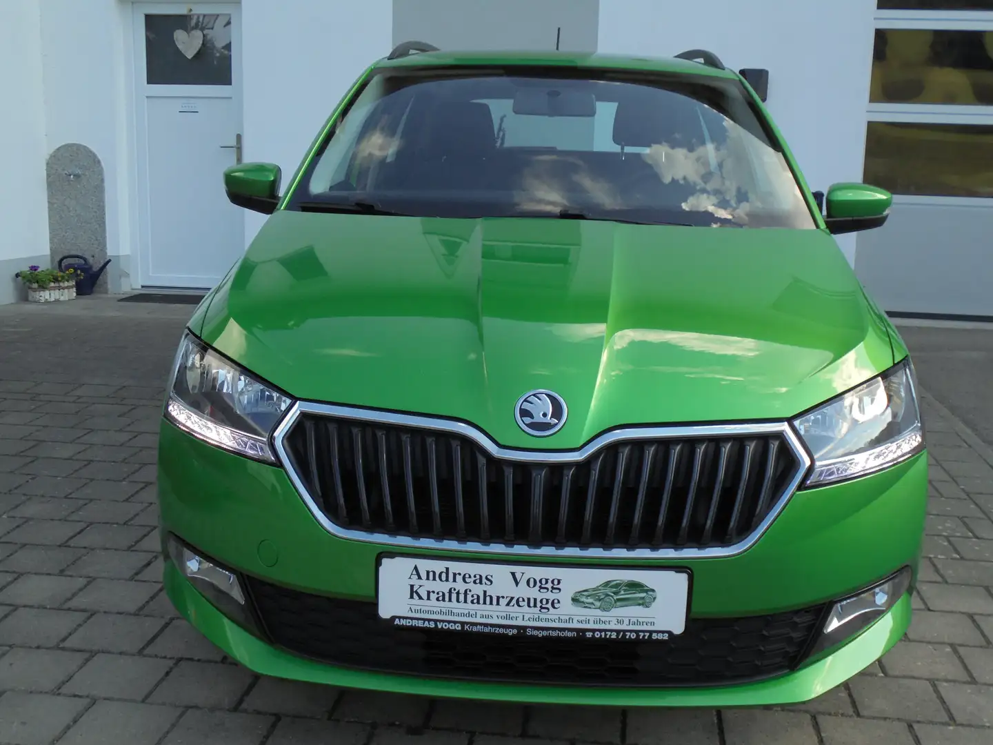 Skoda Fabia 1,0l Combi Cool Plus Sitzheiz. Alufelgen Einparkh. Vert - 2