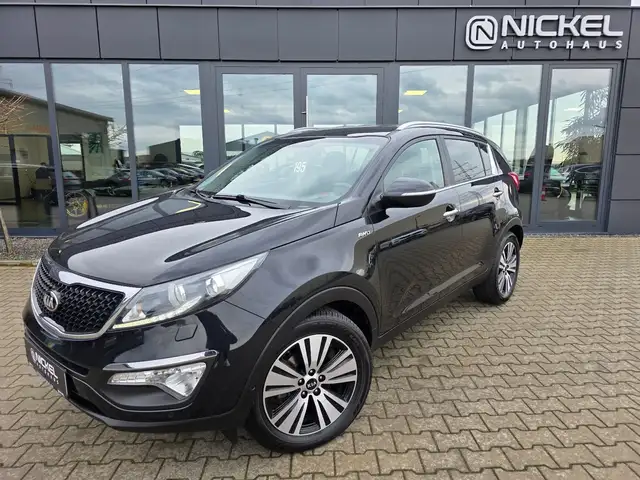 Kia Sportage Spirit 4WD*Ahk*Leder*Kamera*Xenon*Infin