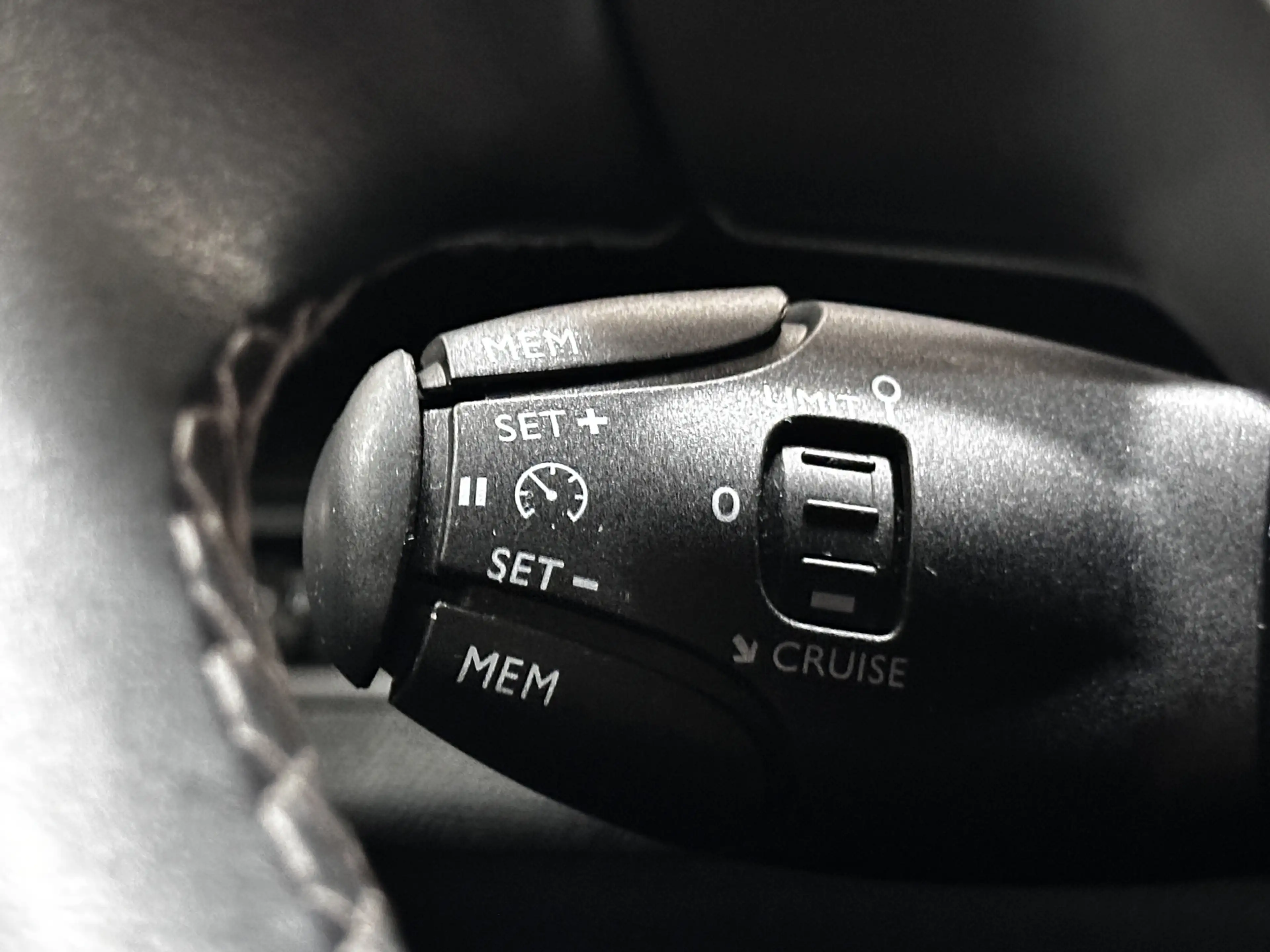 Peugeot 3008 1.6 e-THP Allure/ Trekhaak/ Virtual Cockpit/ Half- — photo 16