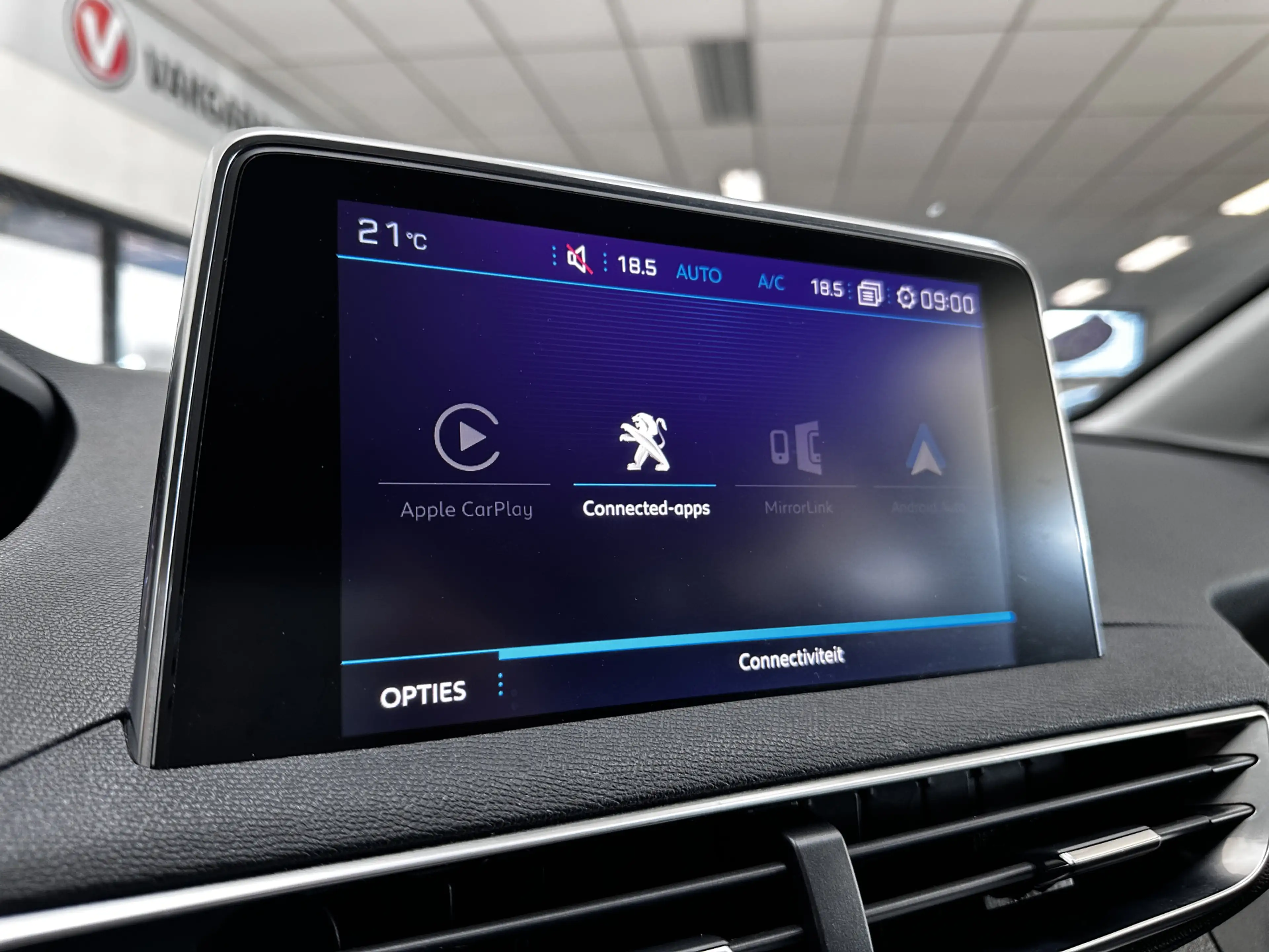 Peugeot 3008 1.6 e-THP Allure/ Trekhaak/ Virtual Cockpit/ Half- — photo 18