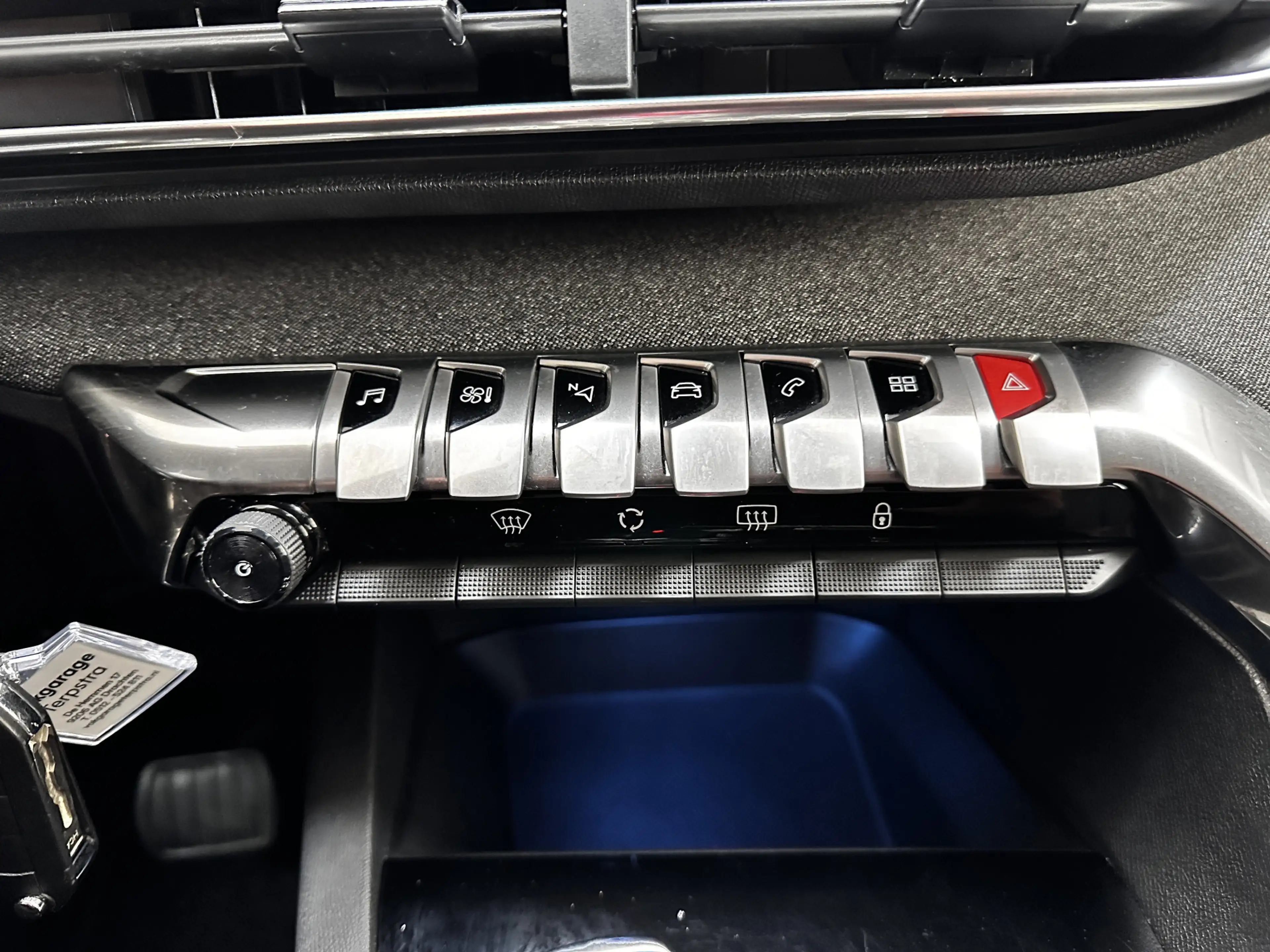 Peugeot 3008 1.6 e-THP Allure/ Trekhaak/ Virtual Cockpit/ Half- — photo 20