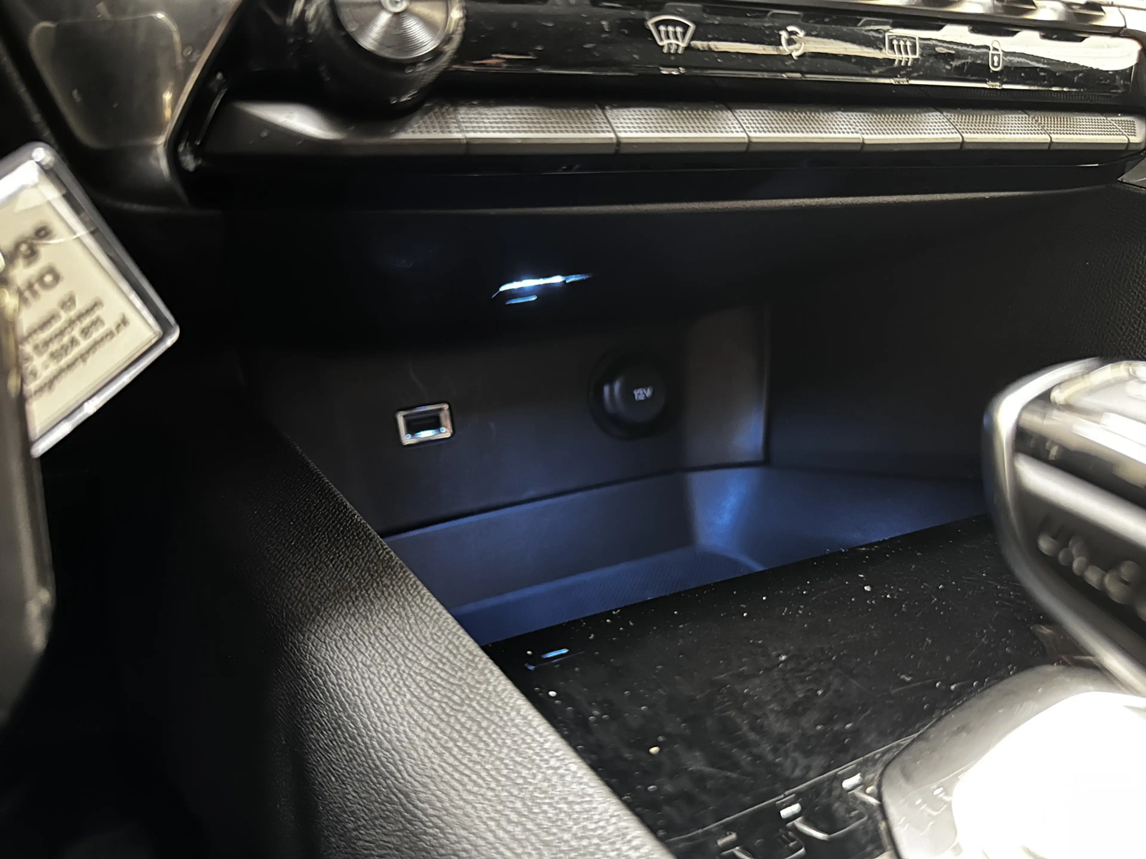 Peugeot 3008 1.6 e-THP Allure/ Trekhaak/ Virtual Cockpit/ Half- — photo 34