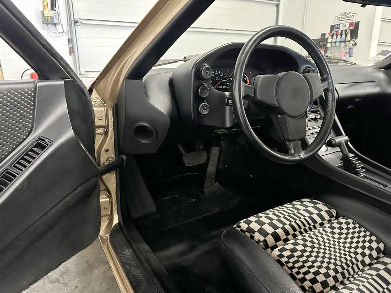 Porsche 928 V8 4.5 240ch BVA3, foto 5