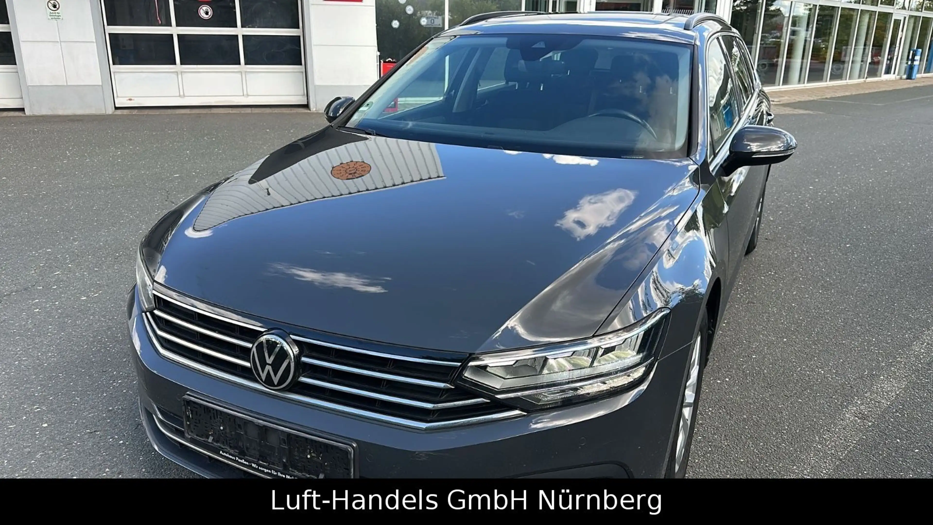 Volkswagen Passat Variant Business 2.0 TDI VIRTUAL PANORAMA — photo 18