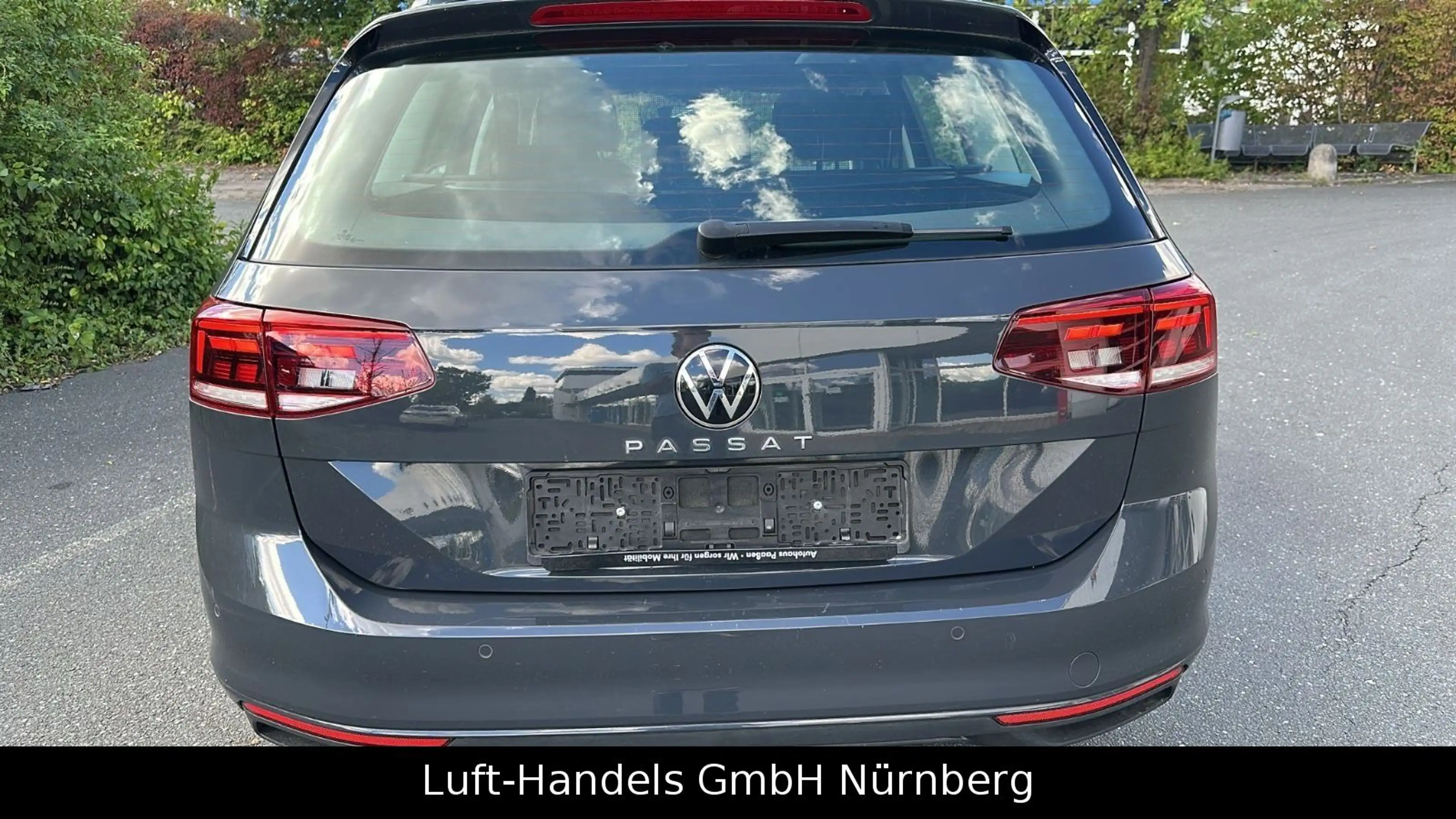 Volkswagen Passat Variant Business 2.0 TDI VIRTUAL PANORAMA — photo 13