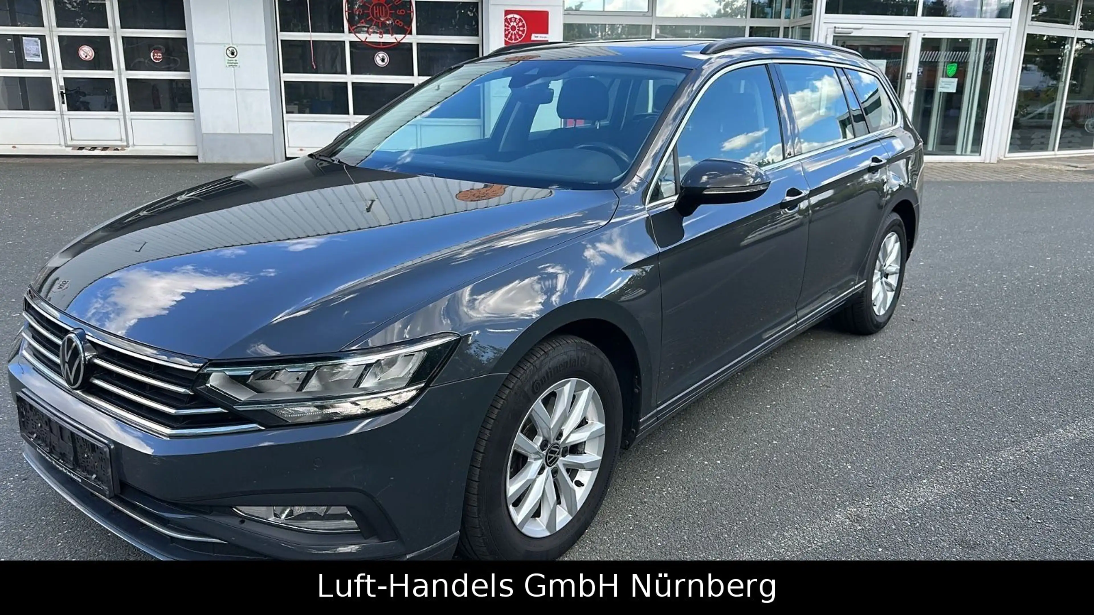 Volkswagen Passat Variant Business 2.0 TDI VIRTUAL PANORAMA — photo 3