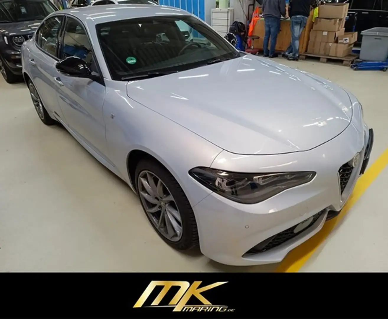 Alfa Romeo Giulia TI TURBO Q4*MATRIX*ACC*AT8*MY23*CARPLAY** Серый - 1
