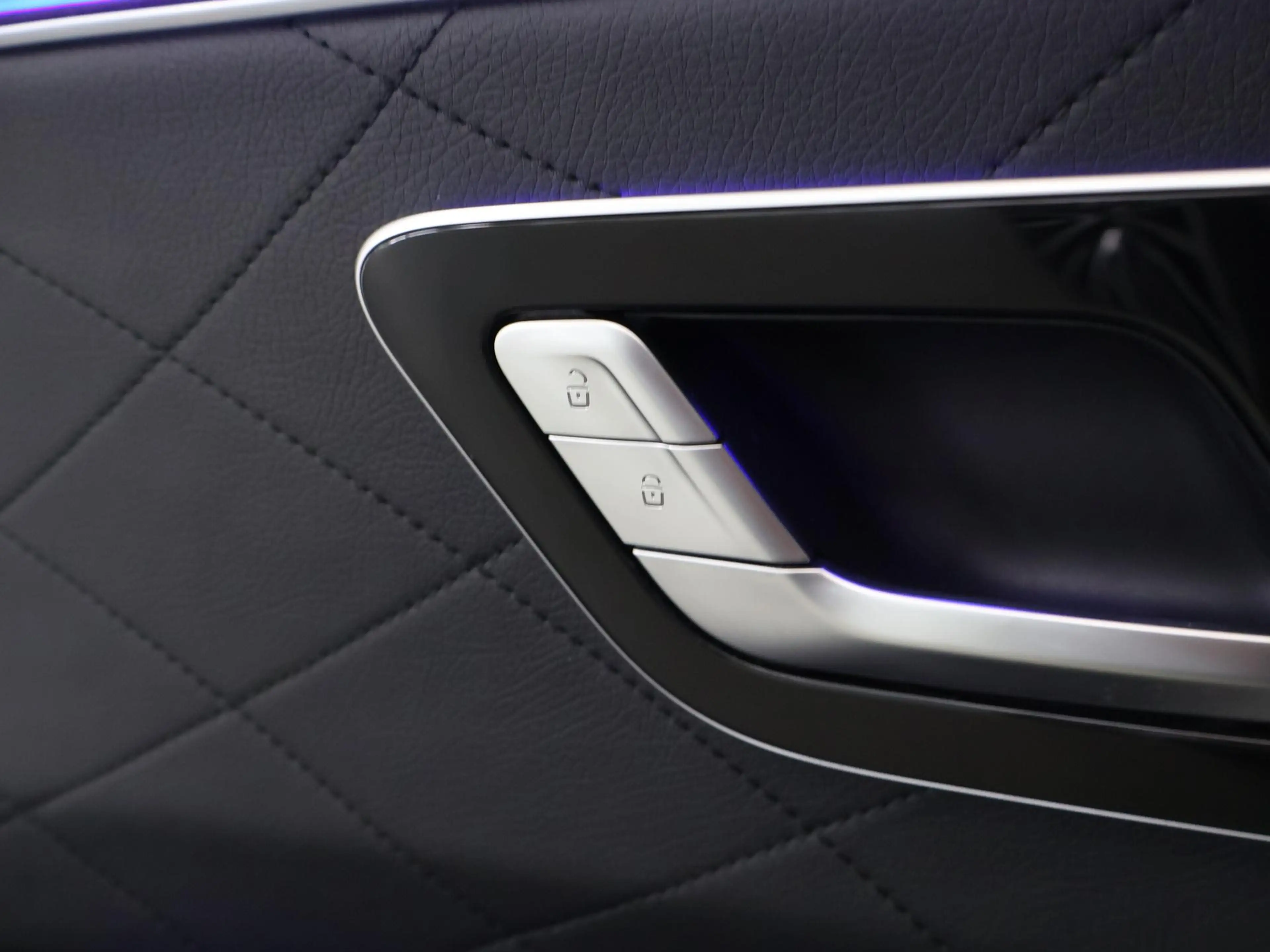 Mercedes-Benz S 580 e Lang AMG Line | Luchtvering | Burmester | Panora — photo 13