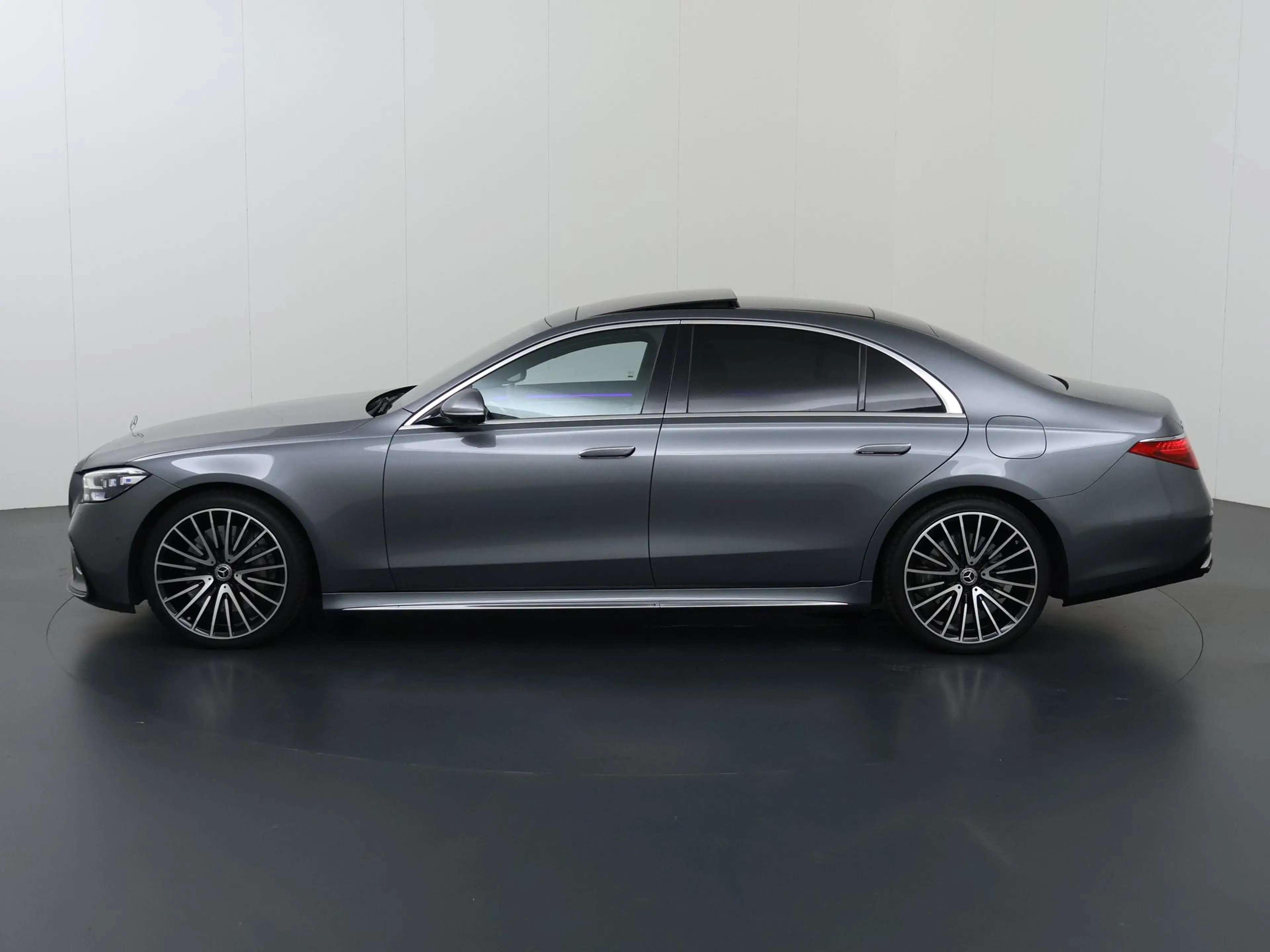 Mercedes-Benz S 580 e Lang AMG Line | Luchtvering | Burmester | Panora — photo 5