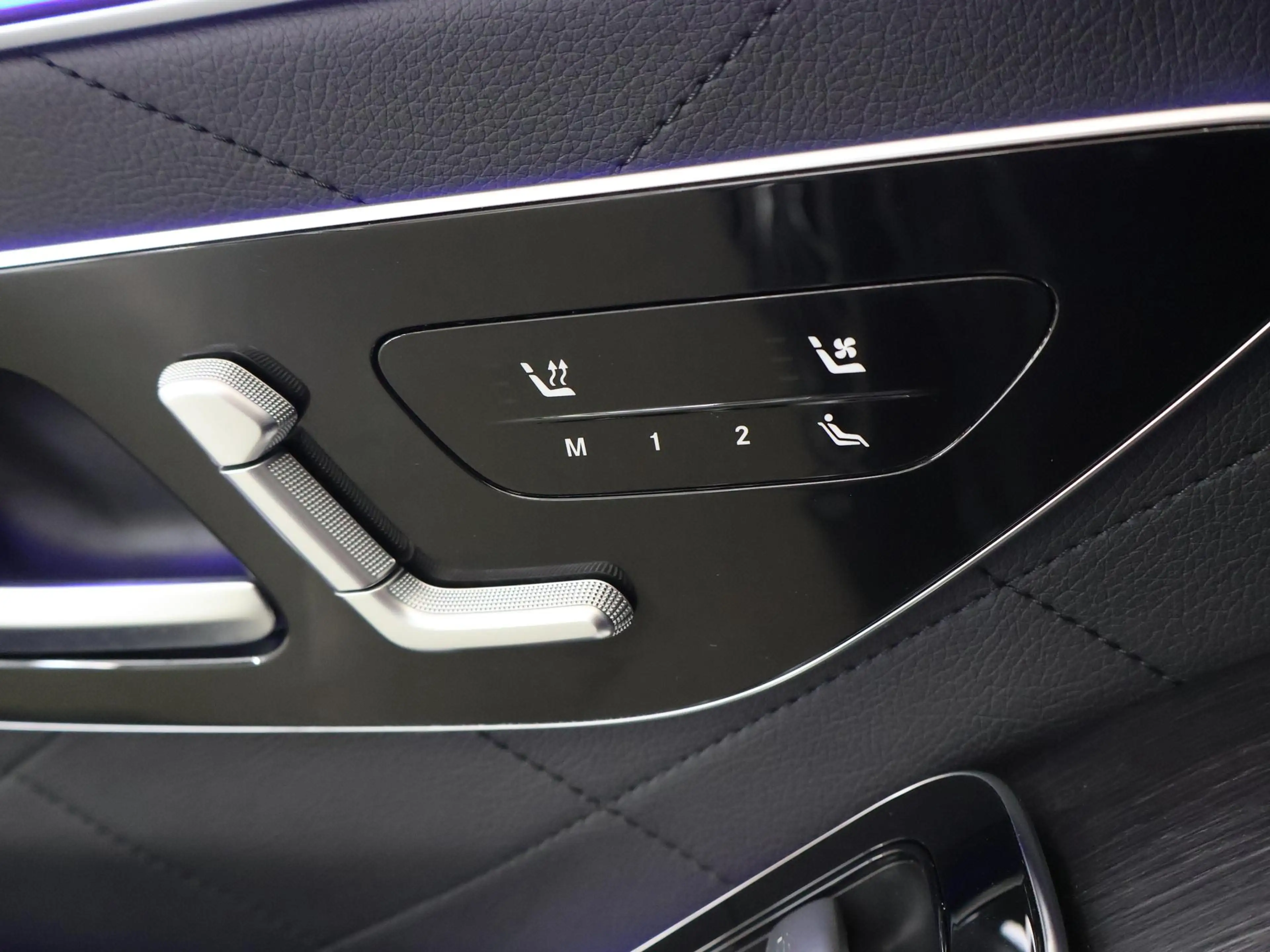 Mercedes-Benz S 580 e Lang AMG Line | Luchtvering | Burmester | Panora — photo 12