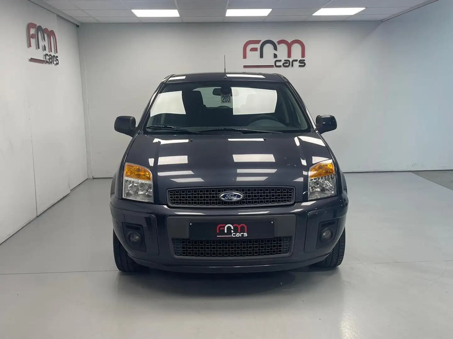 Ford Fusion 1.4 TDCi 90.000km bwj2010 Trekhaak Word gekeurd Grijs - 2