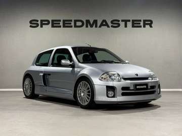 3.0 V6 Sport **MAI URTATA - SERVICE BOOK**