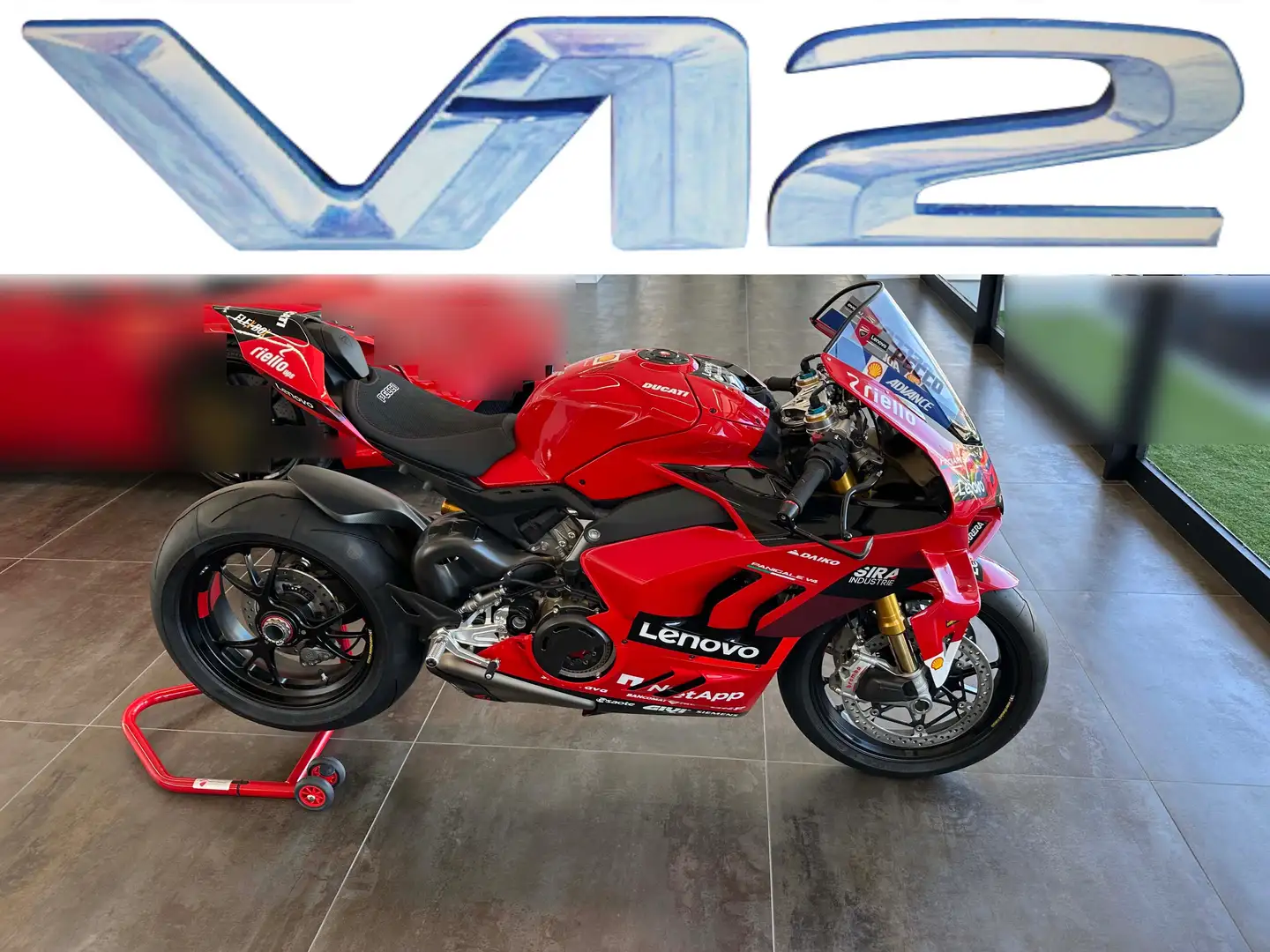 Ducati Panigale V4 BAGNAIA 2022 World Champion Replica - n. 37 di 260 Rot - 1