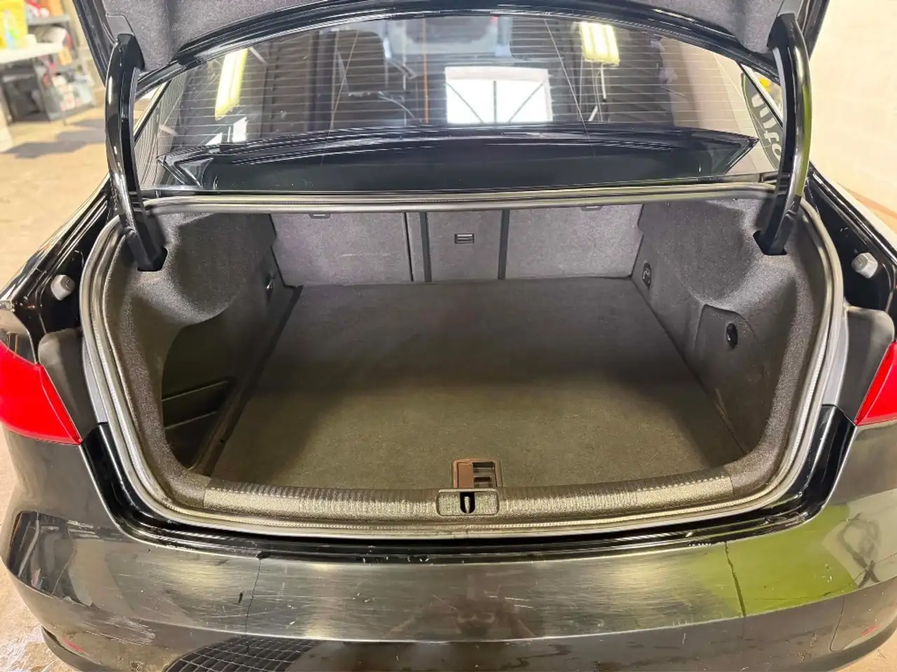 Audi S3 снимка Audi S3