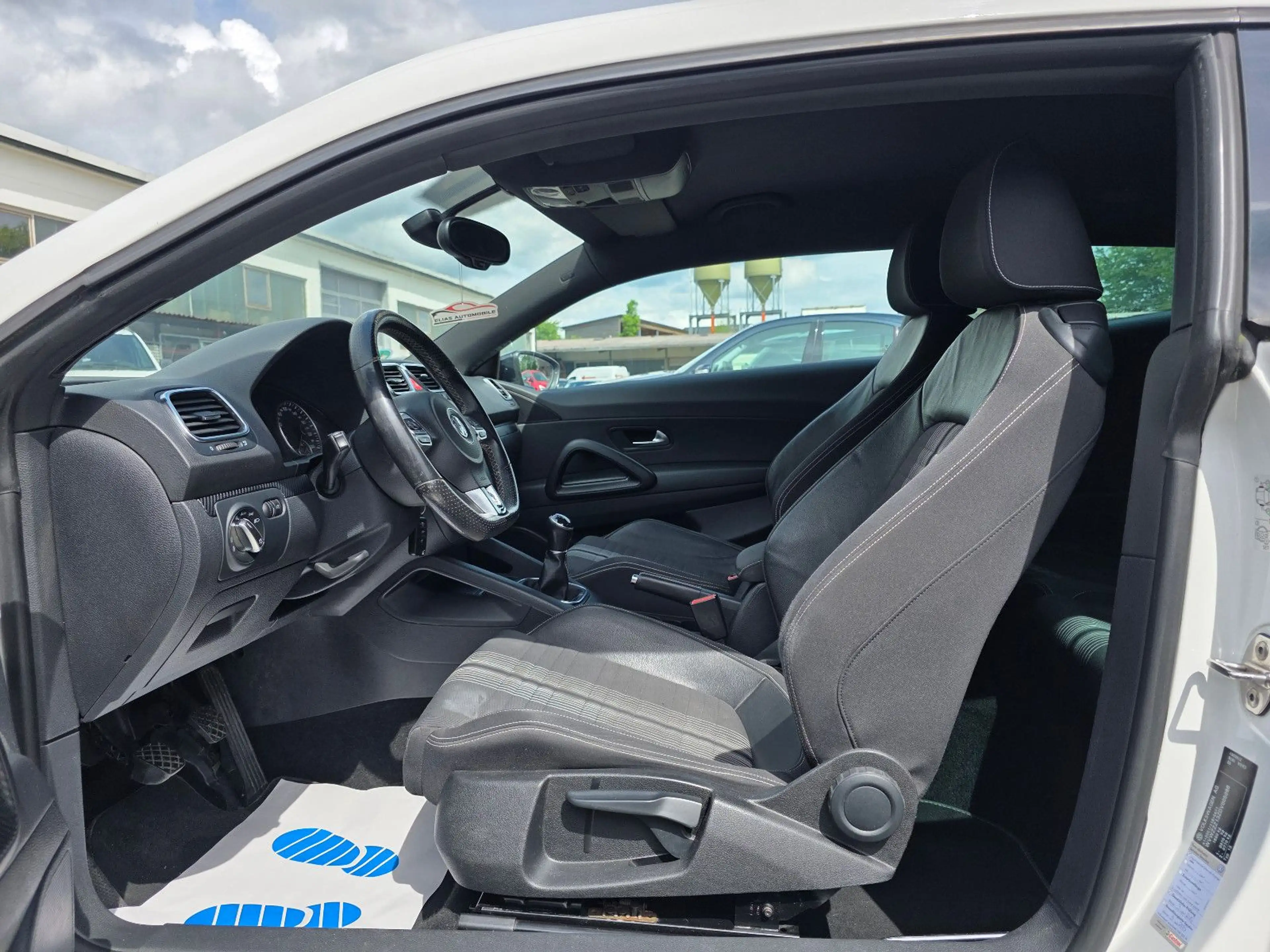 Volkswagen Scirocco 1.4 TSI BMT 90 kW Match / TÜV NEU — photo 12